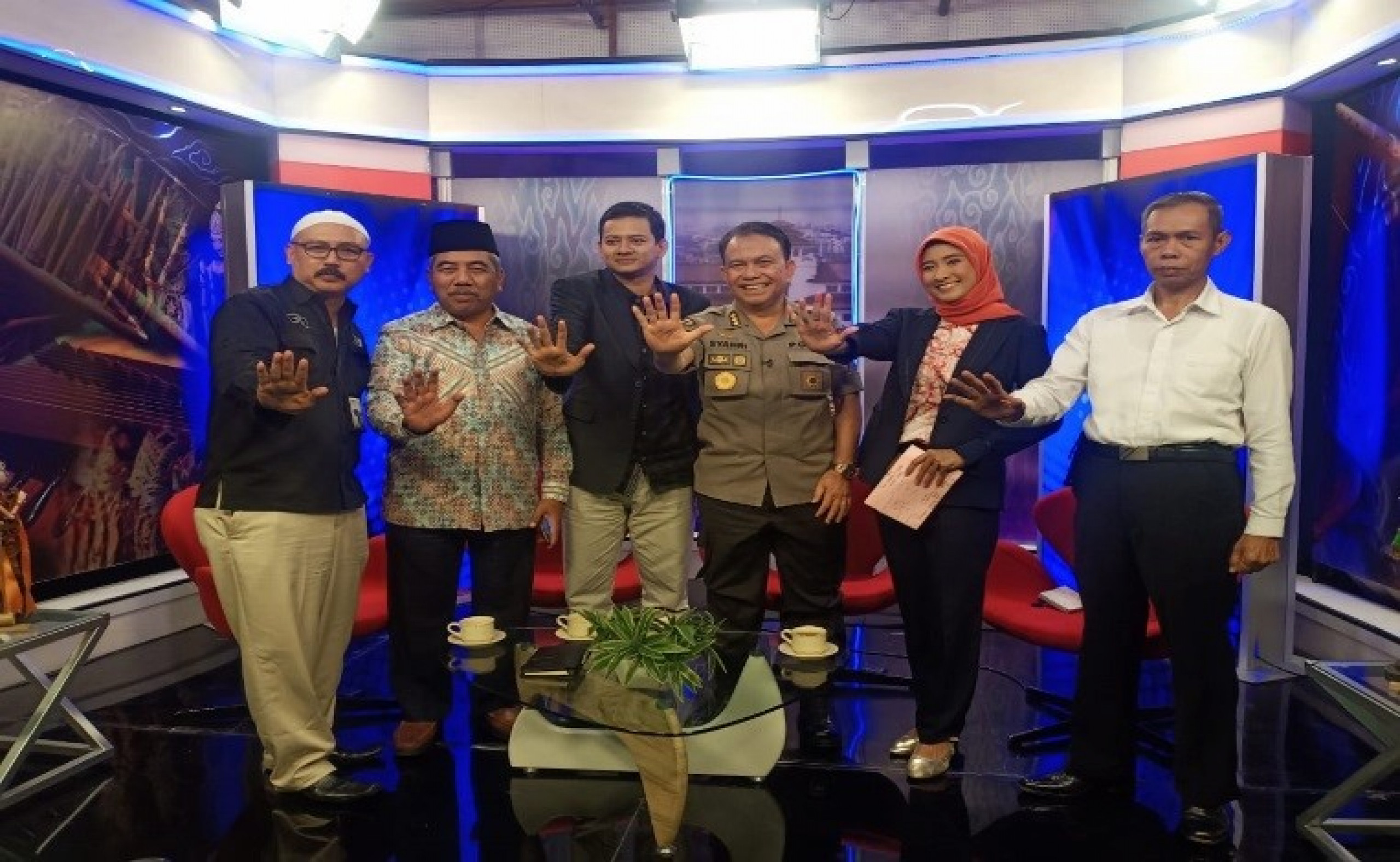 saberpungli jabar - Dialog Forum Publik TVRI Jawa Barat, "Masih Maraknya Pungli di Sekolah Kab. Bandung"